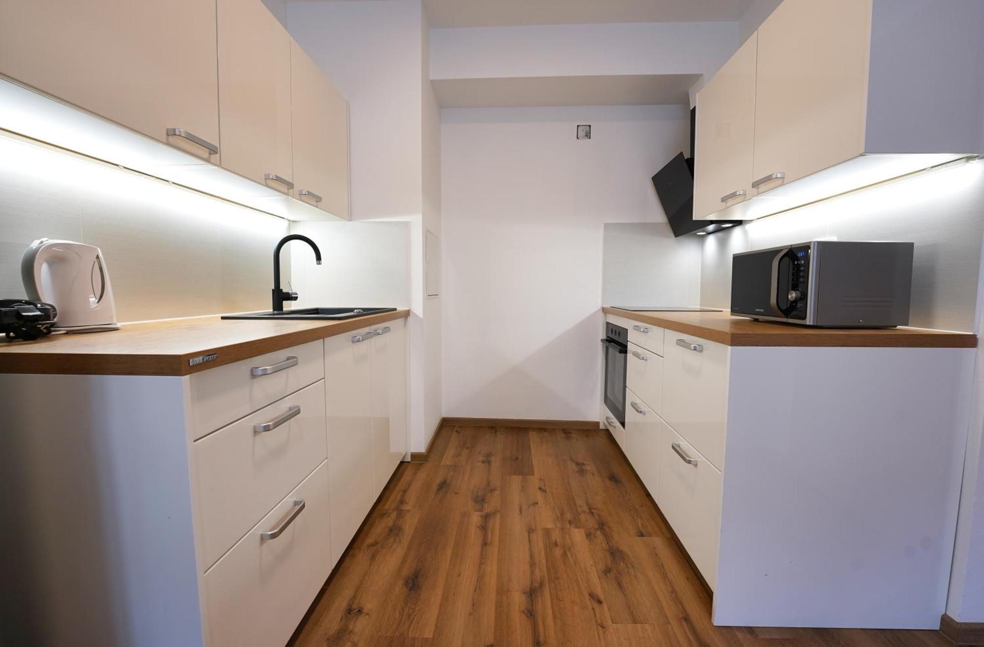 לובליאנה Apartments Metro 7 מראה חיצוני תמונה